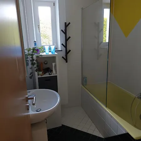 Neue Eg-fewo Bei Hessingklinik Mit Terrasse Apartment Augsburg